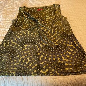 Women’s stretchy tank top by 212 Collection